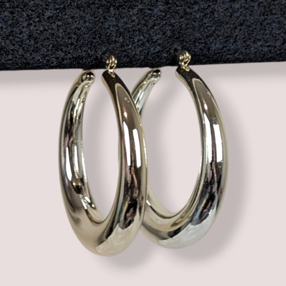 (2/$20) Metallic Puffy Hoop Earrings